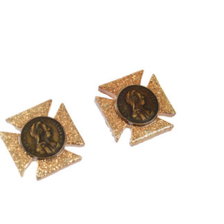 Set van twee glitterende religieuze broches